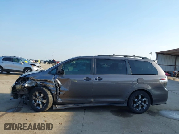 2012 Toyota Sienna SE with VIN 5TDXK3DC3CS176184, listed as a IAAI auction lot 41508814 with 162,052 mi miles. Bid and sale history available at carsss.com. Image 14.