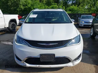 2020 Chrysler Pacifica Limited with VIN 2C4RC1GG1LR176086, listed as a IAAI auction lot 42255135 with 85,334 mi miles and . Bid and sale history available at DreamBid. Image 12.