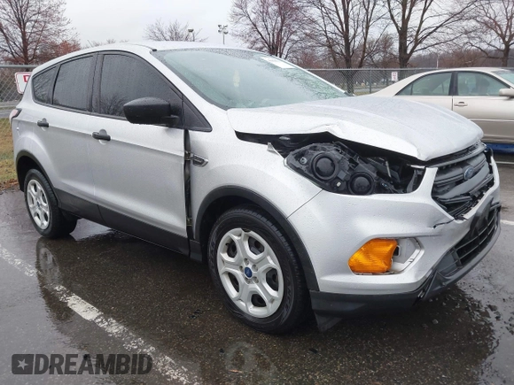 2017 Ford Escape S with VIN 1FMCU0F76HUE83497, listed as a IAAI auction lot 41868513 with 90,511 mi miles. Bid and sale history available at carsss.com. Image 1.