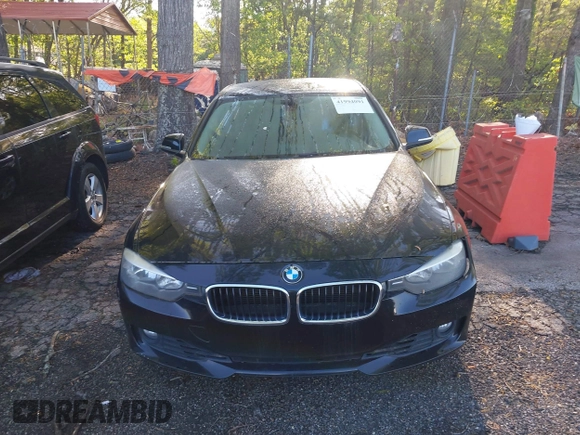 2015 BMW 3 Series 328i with VIN WBA3A5C59FF609332, listed as a IAAI auction lot 41994091 with 194,245 mi miles. Bid and sale history available at carsss.com. Image 12.
