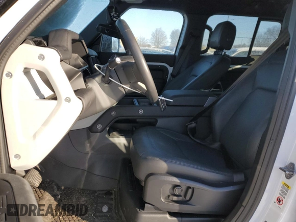 2024 Land Rover Defender S with VIN SALEJ7EX6R2347361, listed as a Copart auction lot 87747555 with 4,176 mi miles and Salvage title. Bid and sale history available at DreamBid. Image 7.
