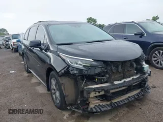 2023 Toyota Sienna LE z VIN 5TDKRKEC6PS167659, wystawiony jako IAAI lot #42609014 z przebiegiem 62 730 mil mil oraz . Historia ofert i sprzedaży dostępna na DreamBid. Obrazek 1.