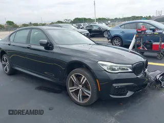 2018 BMW 7 Series 750i с VIN WBA7F0C54JGM23528, выставлен на аукционе IAAI как лот 42205896 с пробегом 91 772 миль миль и . История ставок и продаж доступна на DreamBid. Изображение 1.