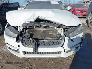2017 Jaguar XE 35t Premium with VIN SAJAJ4BV0HA948701, listed as a IAAI auction lot 41421866 with 105,256 mi miles. Bid and sale history available at carsss.com. Image 12.