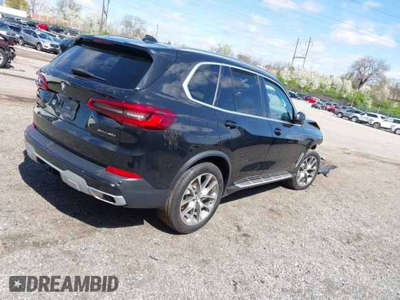 2020 BMW X5 xDrive40i with VIN 5UXCR6C03L9B42670, listed as a IAAI auction lot 41977126 with Not provided miles and . Bid and sale history available at DreamBid. Image 4.