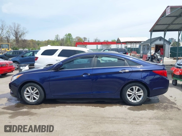 2013 Hyundai Sonata GLS with VIN 5NPEB4AC5DH802732, listed as a IAAI auction lot 42036843 with 103,165 mi miles and . Bid and sale history available at carsss.com. Image 15.