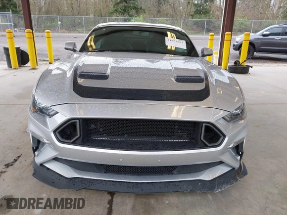 2019 Ford Mustang GT with VIN 1FA6P8CF6K5162876, listed as a IAAI auction lot 41932663 with 20,242 mi miles. Bid and sale history available at carsss.com. Image 13.