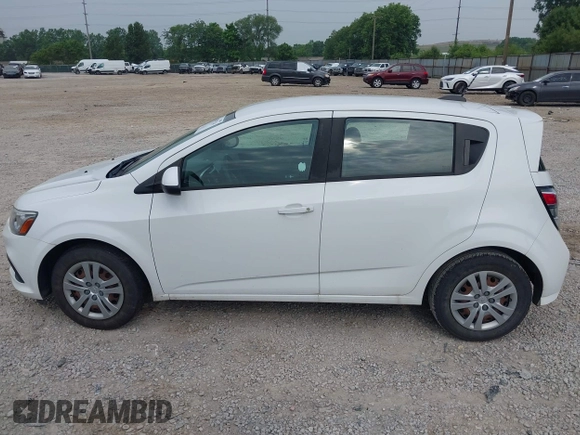 2018 Chevrolet Sonic LT with VIN 1G1JG6SH9J4107802, listed as a IAAI auction lot 42477241 with 107,091 mi miles and . Bid and sale history available at DreamBid. Image 14.