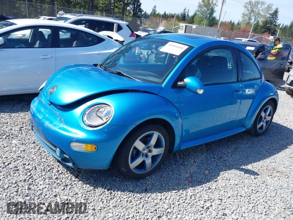 2004 Volkswagen New Beetle Coupe Satellite Blue with VIN 3VWGK31C14M420613, listed as a IAAI auction lot 42046048 with 117,274 mi miles. Bid and sale history available at carsss.com. Image 17.