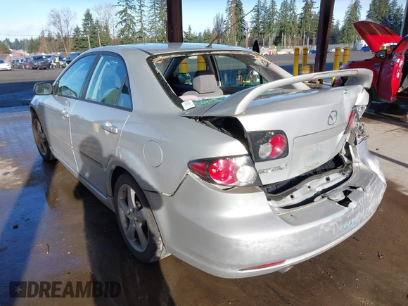 2008 Mazda 6 i Sport VE with VIN 1YVHP80C285M48093, listed as a IAAI auction lot 41881272 with 184,410 mi miles. Bid and sale history available at carsss.com. Image 3.