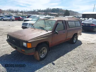 1985 Toyota Pickup с VIN JT4RN55R8F0075812, выставлен на аукционе IAAI как лот 41824106 с пробегом 163 794 миль миль и . История ставок и продаж доступна на DreamBid. Изображение 2.