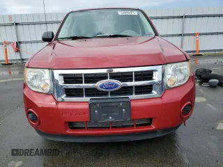 2011 Ford Escape XLS with VIN 1FMCU9C75BKC31381, listed as a Copart auction lot 52886575 with 128,640 mi miles and Salvage title. Bid and sale history available at DreamBid. Image 5.