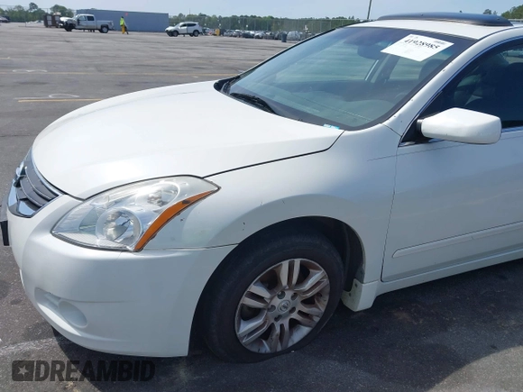 2012 Nissan Altima 2.5 S with VIN 1N4AL2APXCC120349, listed as a IAAI auction lot 41928985 with 203,119 mi miles. Bid and sale history available at carsss.com. Image 6.