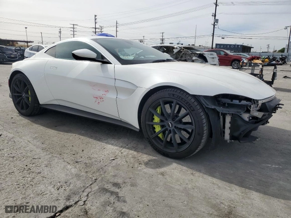 2019 Aston Martin Vantage with VIN SCFSMGAW2KGN01086, listed as a Copart auction lot 46717915 with 20,763 mi miles and Salvage Title. Bid and sale history available at carsss.com. Image 4.