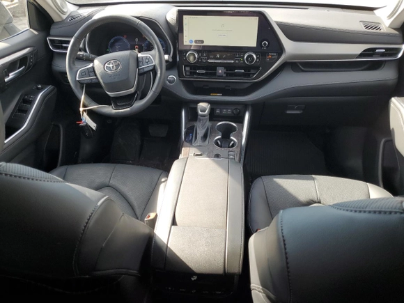 2023 Toyota Highlander Hybrid Limited with VIN 5TDXBRCH8PS597517, listed as a Copart auction lot 43816715 with 14,215 mi miles and Salvage title. Bid and sale history available at DreamBid. Image 8.