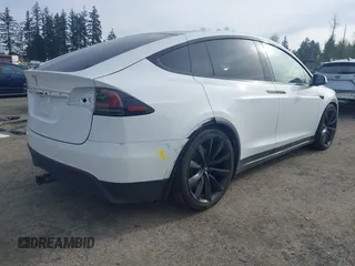 2022 Tesla Model X with VIN 7SAXCBE54NF363113, listed as a IAAI auction lot 41978397 with 27,166 mi miles. Bid and sale history available at carsss.com. Image 4.