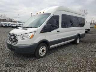 2015 Ford Transit XL z VIN 1FBVU4XG9FKB26685, wystawiony jako Copart lot #46880665 z przebiegiem 68 355 mil mil oraz Tytuł czysty. Historia ofert i sprzedaży dostępna na DreamBid. Obrazek 1.