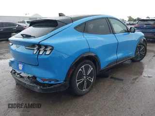2023 Ford Mustang Mach-E Premium с VIN 3FMTK3R46PMA89994, выставлен на аукционе IAAI как лот 42195947 с пробегом Не указан миль и . История ставок и продаж доступна на DreamBid. Изображение 4.