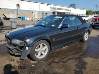 2001 BMW 3 Series 325Ci z VIN WBABS33421JY54452, wystawiony jako Copart lot #65675615 z przebiegiem 134 232 mil mil oraz Szkoda całkowita • Salvage title. Historia ofert i sprzedaży dostępna na DreamBid. Obrazek 1.