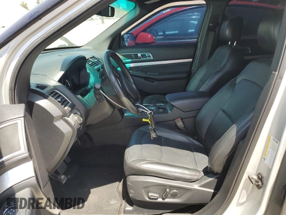 2017 Ford Explorer XLT with VIN 1FM5K7D85HGA93993, listed as a Copart auction lot 58561425 with 135,126 mi miles and Salvage title. Bid and sale history available at DreamBid. Image 7.