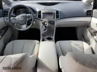 2013 Toyota Venza LE with VIN 4T3ZA3BB3DU075460, listed as a Copart auction lot 52141485 with 209,229 mi miles and Non Repairable. Bid and sale history available at carsss.com. Image 8.