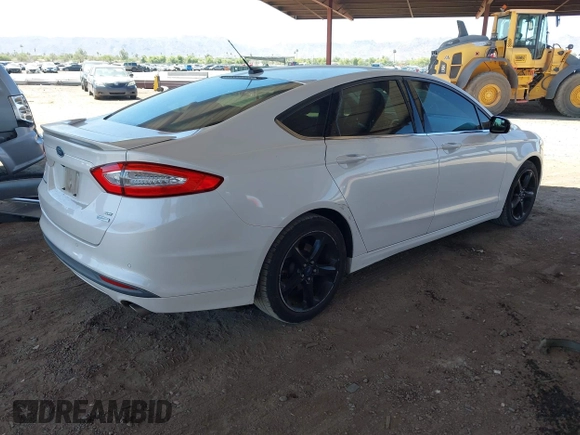 2013 Ford Fusion SE with VIN 3FA6P0HR3DR371156, listed as a IAAI auction lot 42510124 with 138,500 mi miles and . Bid and sale history available at DreamBid. Image 4.