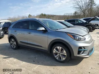 2022 Kia Niro EV S with VIN KNDCC3LG3N5121923, listed as a Copart auction lot 49021805 with 37,890 mi miles and Salvage Title. Bid and sale history available at carsss.com. Image 4.