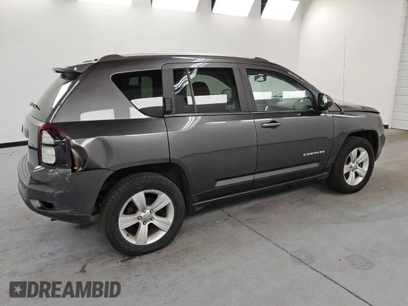 2017 Jeep Compass Latitude с VIN 1C4NJDEB1HD162308, выставлен на аукционе Copart как лот 60982655 с пробегом 94 726 миль миль и Чистый • Clean title. История ставок и продаж доступна на DreamBid. Изображение 3.