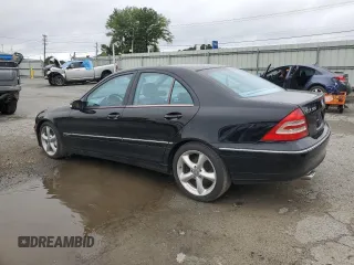 2004 Mercedes-Benz C 230 Kompressor z VIN WDBRF40J84A603752, wystawiony jako Copart lot #60664185 z przebiegiem 185 243 mil mil oraz Czysty tytuł • Clean title. Historia ofert i sprzedaży dostępna na DreamBid. Obrazek 2.