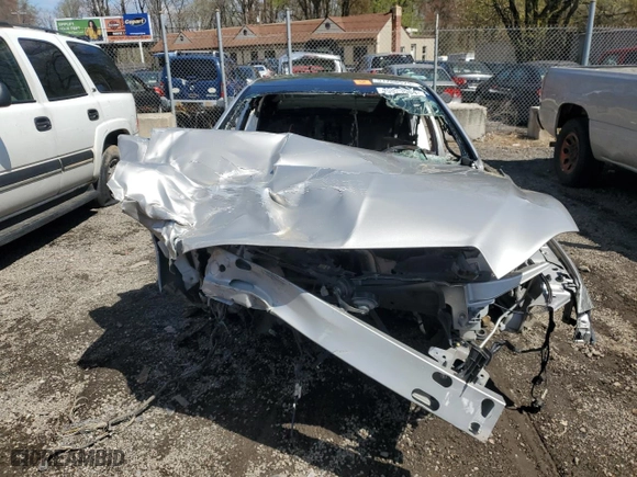 2016 Jaguar XJ with VIN SAJWA2G74G8V95471, listed as a Copart auction lot 51760575 with 0 mi miles and Salvage Title. Bid and sale history available at carsss.com. Image 5.