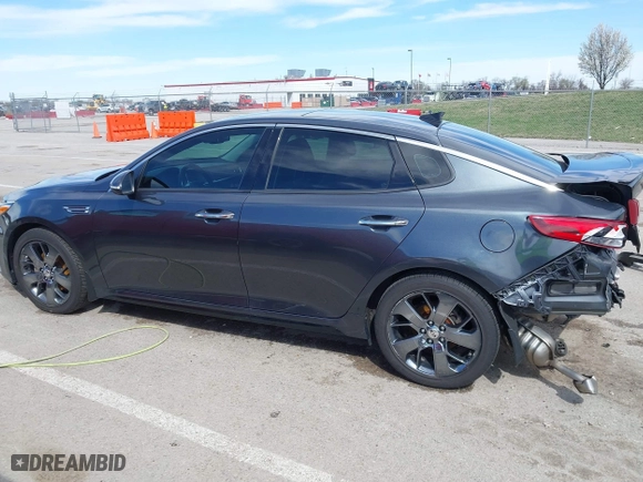 2019 Kia Optima S with VIN 5XXGT4L33KG378382, listed as a IAAI auction lot 41824192 with 114,649 mi miles. Bid and sale history available at carsss.com. Image 15.