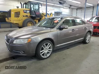 2011 Volvo S80 3.0L Turbo z VIN YV1902AH3B1140347, wystawiony jako Copart lot #79873224 z przebiegiem 141 929 mil mil oraz Szkoda całkowita • Salvage title. Historia ofert i sprzedaży dostępna na DreamBid. Obrazek 1.