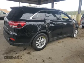 2020 Kia Sorento LX with VIN 5XYPG4A36LG685677, listed as a Copart auction lot 46022395 with 0 mi miles and Salvage Title. Bid and sale history available at carsss.com. Image 3.