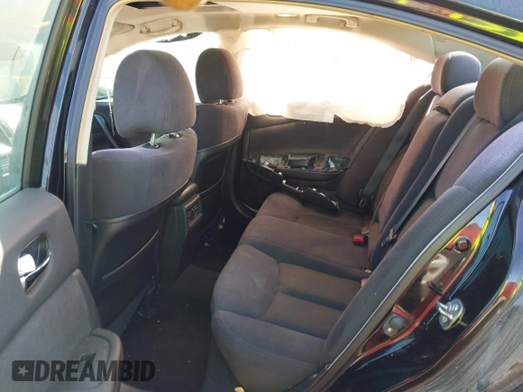 2014 Nissan Maxima SV with VIN 1N4AA5AP8EC451098, listed as a IAAI auction lot 42520957 with 146,924 mi miles and . Bid and sale history available at DreamBid. Image 8.