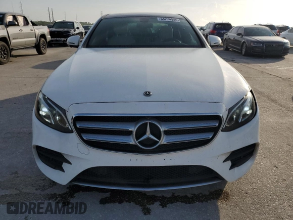 2019 Mercedes-Benz E 300 with VIN WDDZF4JB0KA514205, listed as a Copart auction lot 54274555 with 75,957 mi miles and Clean Title. Bid and sale history available at DreamBid. Image 5.