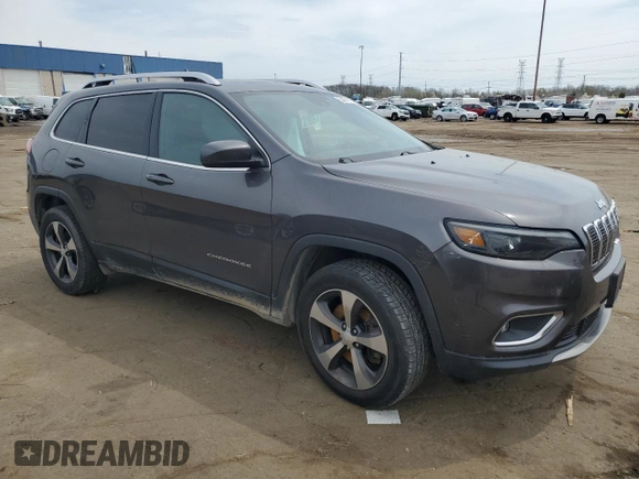 2019 Jeep Cherokee Limited with VIN 1C4PJMDX6KD134940, listed as a Copart auction lot 53674725 with 120,088 mi miles and Salvage title. Bid and sale history available at DreamBid. Image 4.