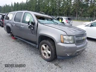 2008 Chevrolet Suburban LTZ with VIN 1GNFC16098R142568, listed as a IAAI auction lot 42420828 with 222,181 mi miles and . Bid and sale history available at DreamBid. Image 1.
