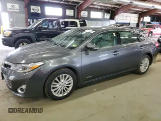 2013 Toyota Avalon XLE Premium z VIN 4T1BD1EB3DU004325, wystawiony jako Copart lot #58753265 z przebiegiem 239 629 mil mil oraz Czysty tytuł • Clean title. Historia ofert i sprzedaży dostępna na DreamBid. Obrazek 1.