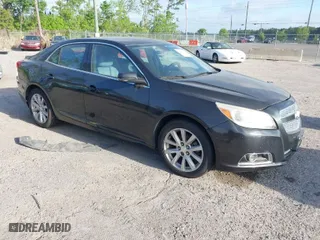 2013 Chevrolet Malibu LT with VIN 1G11E5SA6DF265901, listed as a IAAI auction lot 41971492 with 203,612 mi miles. Bid and sale history available at carsss.com. Image 1.