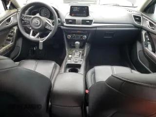 2017 Mazda 3 Touring z VIN JM1BN1L76H1111649, wystawiony jako Copart lot #51713185 z przebiegiem 104 749 mil mil oraz Szkoda całkowita • Salvage title. Historia ofert i sprzedaży dostępna na DreamBid. Obrazek 8.
