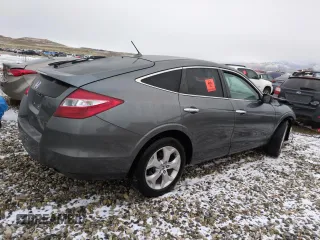 2010 Honda Crosstour EX-L z VIN 5J6TF2H59AL012892, wystawiony jako Copart lot #45211595 z przebiegiem Nie podano mil oraz Szkoda całkowita • Salvage title. Historia ofert i sprzedaży dostępna na DreamBid. Obrazek 3.