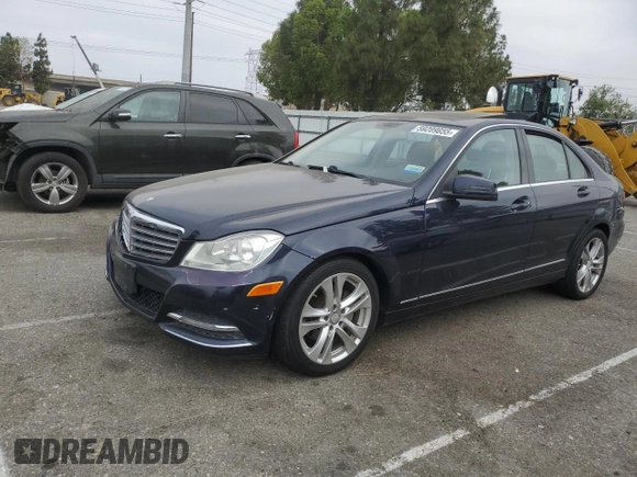 2013 Mercedes-Benz C 250 Sport z VIN WDDGF4HB5DR268186, wystawiony jako Copart lot #59209855 z przebiegiem 93 184 mil mil oraz Czysty tytuł • Clean title. Historia ofert i sprzedaży dostępna na DreamBid. Obrazek 1.