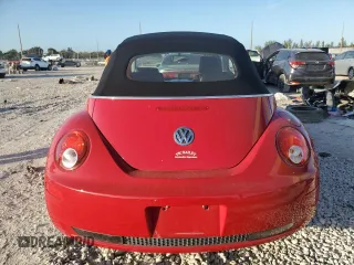 2008 Volkswagen Beetle SE with VIN 3VWRF31Y78M415480, listed as a Copart auction lot 42852025 with 35,799 mi miles and Clean title. Bid and sale history available at DreamBid. Image 6.