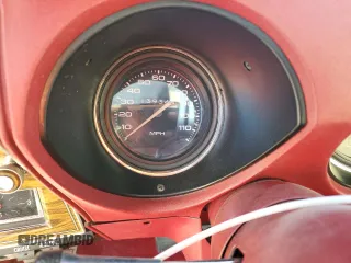 1975 Oldsmobile Cutlass z VIN 3J57T5M323248, wystawiony jako Copart lot #80526124 z przebiegiem 13 934 mil mil oraz Szkody całkowita. Historia ofert i sprzedaży dostępna na DreamBid. Obrazek 9.
