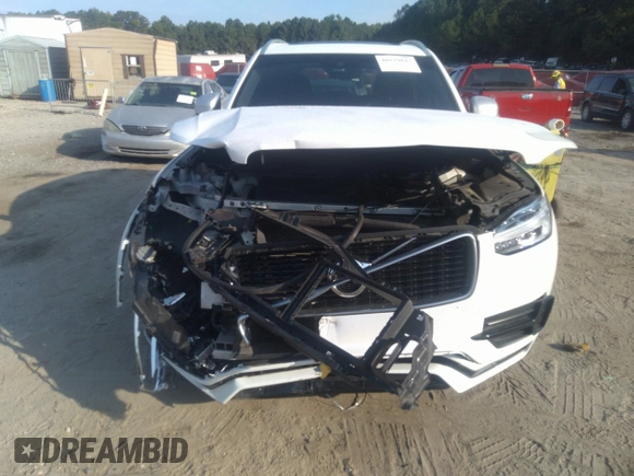 2019 Volvo XC90 R-Design with VIN YV4A22PM0K1474995, listed as a IAAI auction lot 40129047 with 66,000 mi miles. Bid and sale history available at carsss.com. Image 12.
