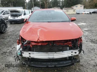 2019 Toyota Corolla Hatchback SE with VIN JTNK4RBEXK3005035, listed as a Copart auction lot 80439054 with 198,331 mi miles and Salvage Title. Bid and sale history available at carsss.com. Image 5.