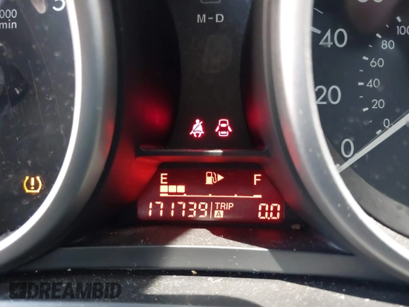 2011 Mazda Mazda3 i Touring with VIN JM1BL1VG5B1414643, listed as a IAAI auction lot 41994177 with 171,739 mi miles. Bid and sale history available at carsss.com. Image 7.