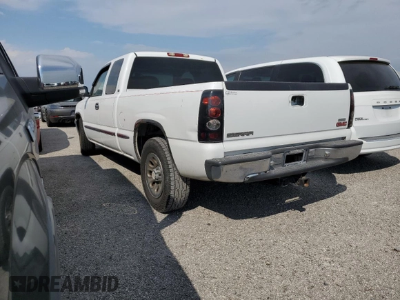 2000 GMC New Sierra 1500 SL with VIN 1GTEC19VXYZ344556, listed as a Copart auction lot 75230724 with 0 mi miles and Clean Title. Bid and sale history available at carsss.com. Image 2.