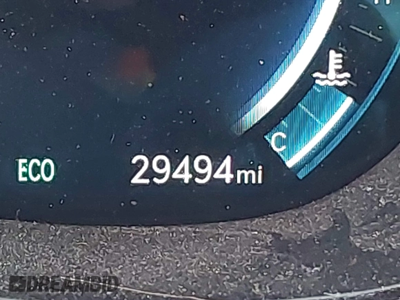 2022 Genesis GV70 Sport z VIN KMUMCDTC3NU074029, wystawiony jako IAAI lot #41400987 z przebiegiem 29 494 mil mil oraz . Historia ofert i sprzedaży dostępna na DreamBid. Obrazek 15.
