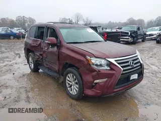 2019 Lexus GX with VIN JTJBM7FX2K5216168, listed as a IAAI auction lot 41054672 with 32,883 mi miles. Bid and sale history available at carsss.com. Image 1.
